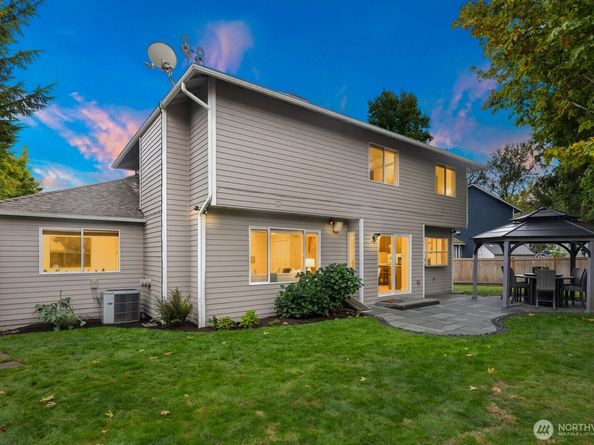 4314 NE 6th Place, Renton WA 98059