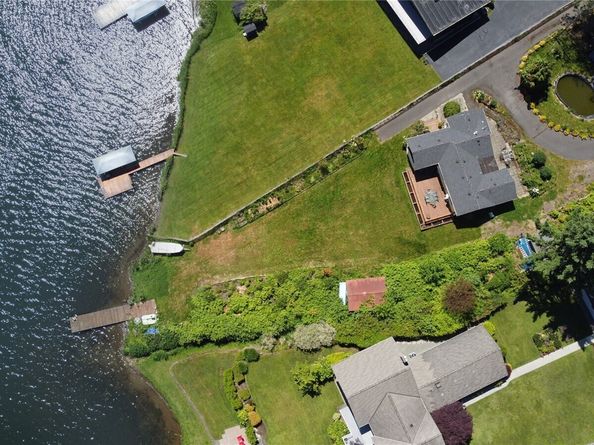 5104 NW Sammamish Road, Issaquah WA 98027