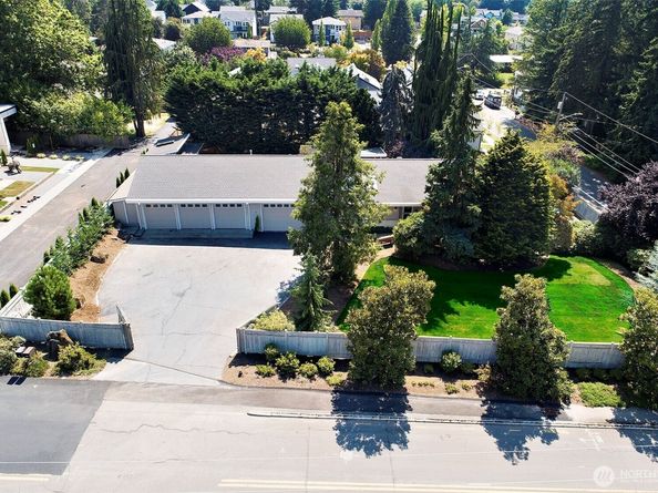 8205 NE 128th Street, Kirkland WA 98034