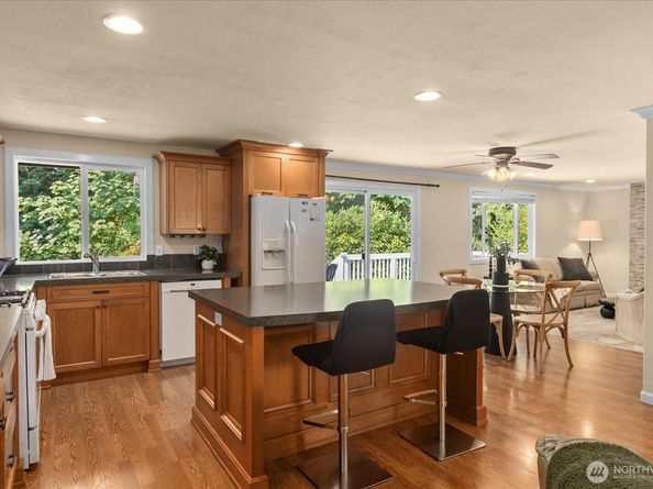 13204 60th Drive SE, Everett WA 98208