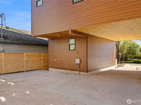 1136 A NW 57th Street, Seattle WA 98107