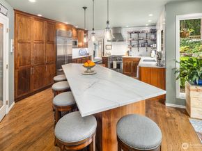 3021 224th Avenue NE, Sammamish WA 98074