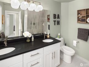 3021 224th Avenue NE, Sammamish WA 98074