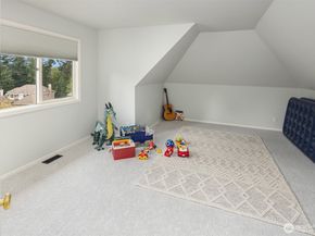 3021 224th Avenue NE, Sammamish WA 98074