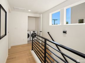 7330 25th Avenue NW, Seattle WA 98117