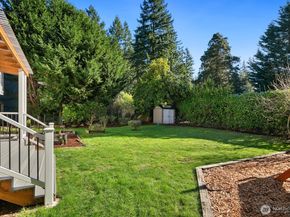 7037 NE 137th Street, Kirkland WA 98034