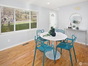 7037 NE 137th Street, Kirkland WA 98034