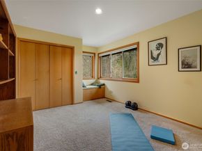 4116 205th Avenue SE, Sammamish WA 98075