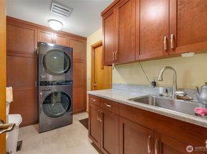 4116 205th Avenue SE, Sammamish WA 98075