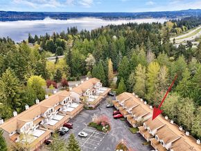 4719 NW Walgren Drive D101, Silverdale WA 98383
