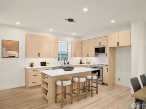 2649 A NW 63rd St, Seattle WA 98107