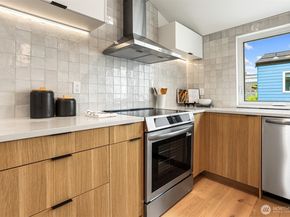 6505 19th Avenue NW, Seattle WA 98117