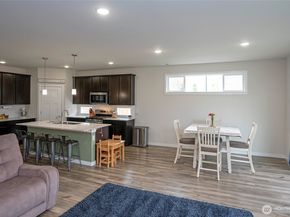3843 SW Sylvia Court, Port Orchard WA 98367