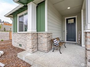 3843 SW Sylvia Court, Port Orchard WA 98367