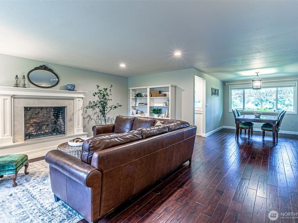 14229 SE 165th Place, Renton WA 98058