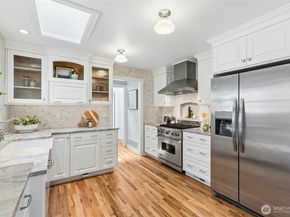 13606 Woodinville Redmond Road NE, Redmond WA 98052