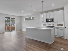 3621 SW Cardiff Street, Port Orchard WA 98367