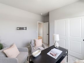 5536 Kinross Road SW, Port Orchard WA 98367