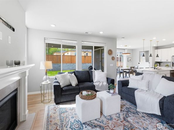 5536 Kinross Road SW, Port Orchard WA 98367