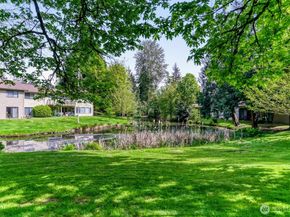 1226 Bellefield Park Lane NW 1226, Bellevue WA 98004