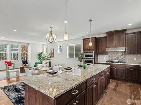 18530 46th Avenue SE, Bothell WA 98012