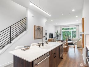 1151 129th Court NE, Bellevue WA 98005