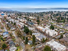 4207 SW Manning St, Seattle WA 98116