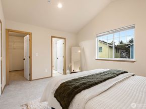 119 91st Avenue SE 4C, Lake Stevens WA 98258