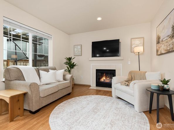 119 91st Avenue SE 4C, Lake Stevens WA 98258