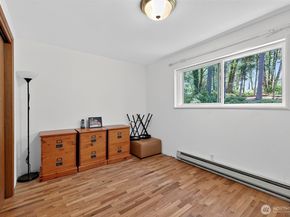 13828 183rd Avenue SE, Renton WA 98059