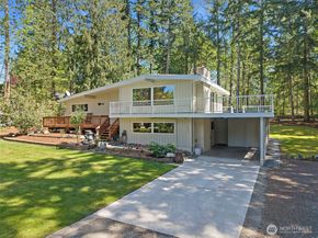 13828 183rd Avenue SE, Renton WA 98059