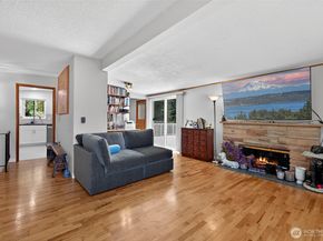 13828 183rd Avenue SE, Renton WA 98059