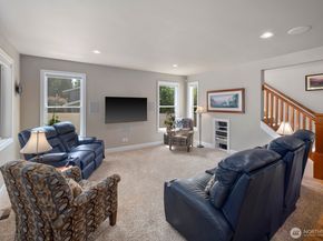 11236 108th Ave Ne, Kirkland WA 98033