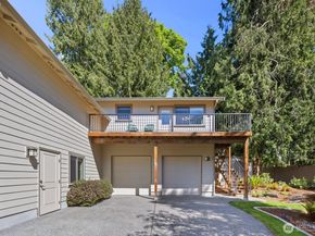 11236 108th Ave Ne, Kirkland WA 98033