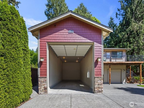 11236 108th Ave Ne, Kirkland WA 98033