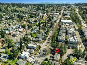 447 7th Avenue, Kirkland WA 98033