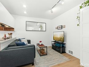 447 7th Avenue, Kirkland WA 98033