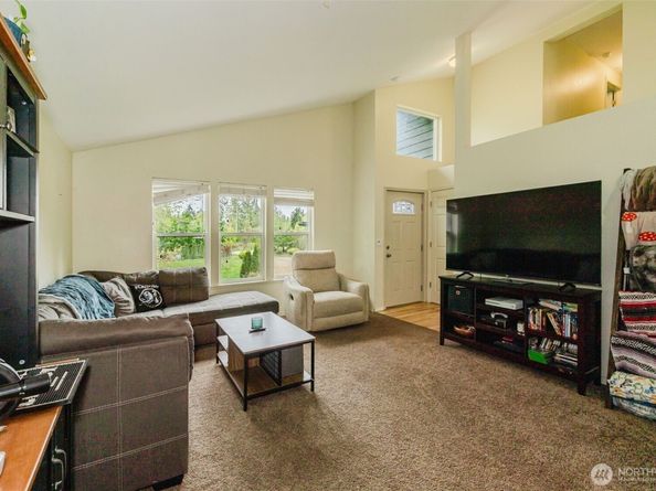 6324 E Polk Avenue, Port Orchard WA 98366
