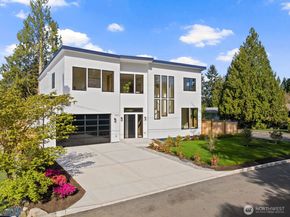 1207 145th Avenue SE, Bellevue WA 98007