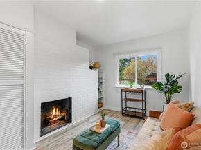 13054 30th Avenue NE, Seattle WA 98125