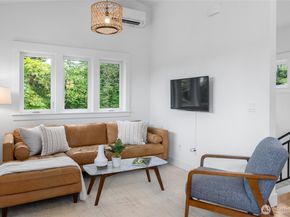 2708 1st Avenue W, Seattle WA 98119
