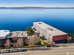 733 Lake Street S 301, Kirkland WA 98033