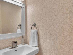 818 24th Avenue A, Seattle WA 98122