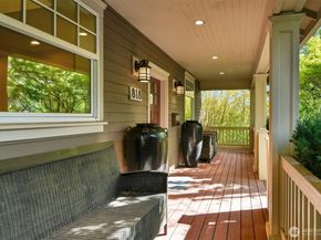 818 24th Avenue A, Seattle WA 98122