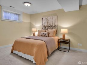 818 24th Avenue A, Seattle WA 98122