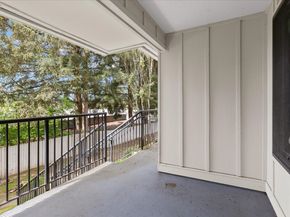 11615 127th Lane NE A1, Kirkland WA 98034