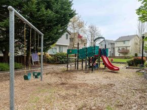4050 S 212th Court B, SeaTac WA 98198