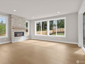 3502 Alaska Rd, Brier WA 98036