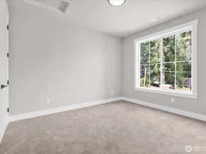 3502 Alaska Rd, Brier WA 98036