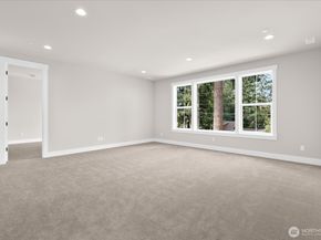 3502 Alaska Rd, Brier WA 98036